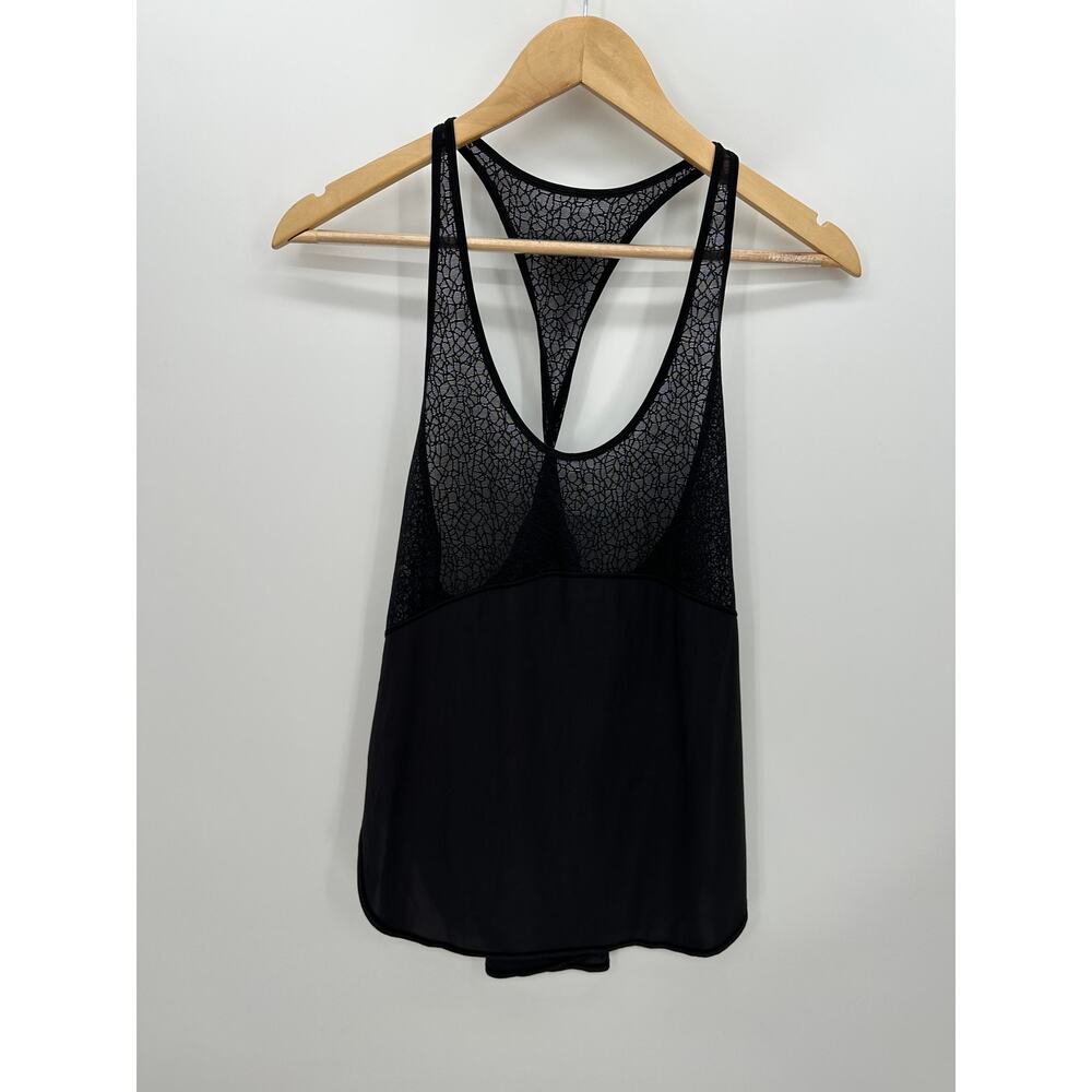 Lululemon Twist & Train Tank Women Size 6 Black Workout Running Training